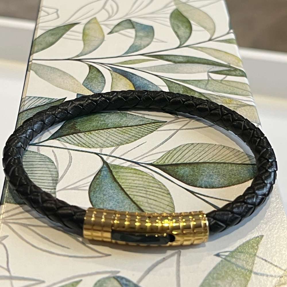 Stainless Steel Gold Toned Black Clasp Leather Bracelet Unisex